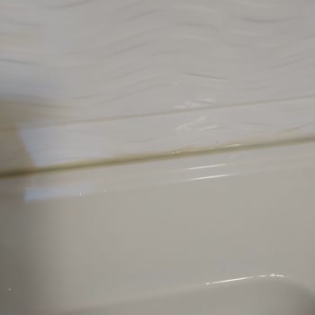 Selsil Silikonun Sararma Sorunu Ve Migros'un Sorumluluk Reddine