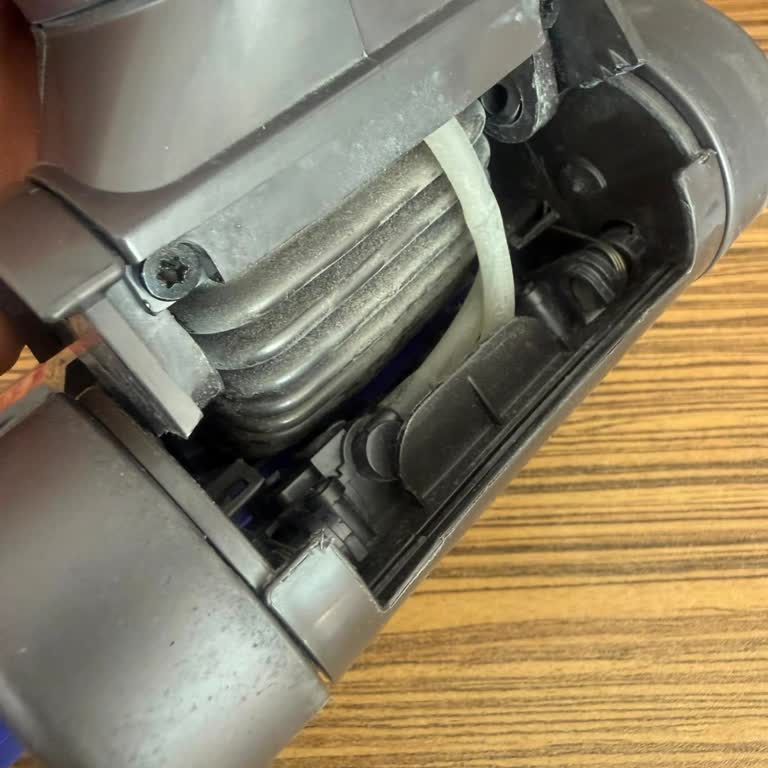 Dyson Pnömatik Başlık Kısa Sürede Kırıldı, Destek Alamadım