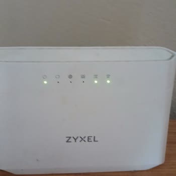 Dışarıdan Çekilen Uygunsuz Kablo Ve Sürekli İnternet Kesintileri İçin Kalıcı Çözüm Talebi