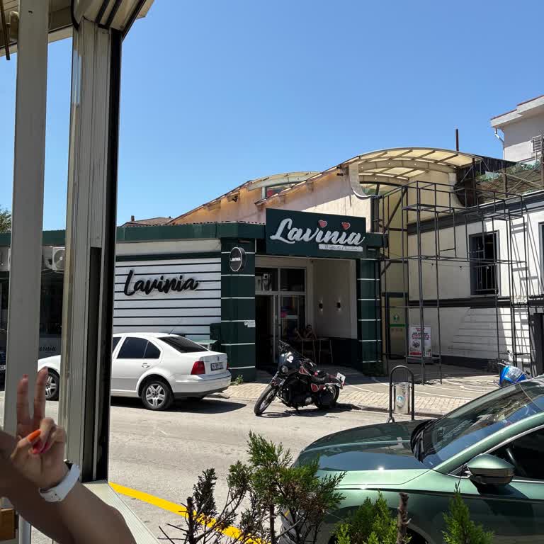 Lavinia Waffle Tavırdan Oldukça Rahatsız Oldum Ve Kendimi Değersiz Hissettim