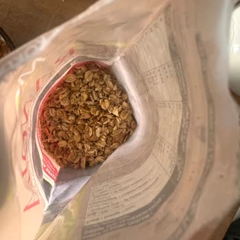 Çilekli Granola’da Çilek Yok: Ambalaj Yanıltması
