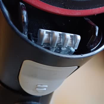 Bosch Unlimited 7 Şarjlı Dikey Süpürge Başlık Dişli Parçası Kırıldı Ve Ücretsiz Değişim Bekliyor