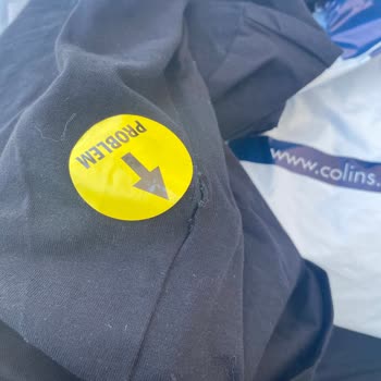 Colin’s Mağazasında Ayıplı Tişörtler Ve Garanti Reddi