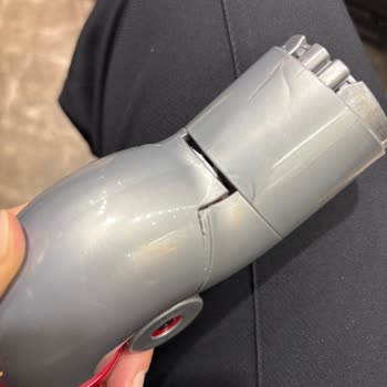 Dyson V12 Süpürgemde Kırılan Erişim Aparatı Garanti Kapsamında Değiştirilmelidir