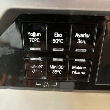 Arçelik Bulaşık Makinesinde Panel Yazılarının Hızlı Silinmesi Ve Ürün Kalitesi Sorunu