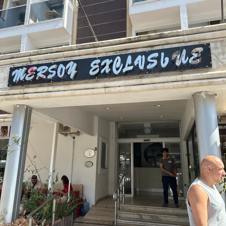 Otel Odası Bulunamadığı İçin Girişte Mağduriyet Ve Sorumluluk Atma