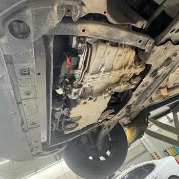 Servis İhmali Nedeniyle Motor Alt Muhafazası Düşerek Güvenliği Tehlikeye Attı