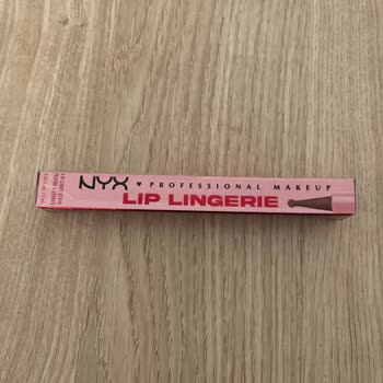 Watsons’ta Kuru Lip Ürünü Ve Kaba Personel Yaklaşımı