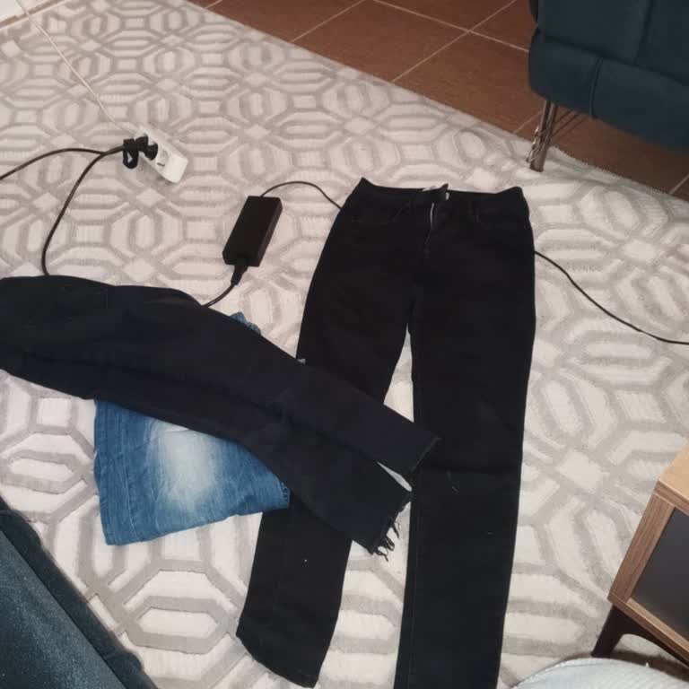Yanlış Ürün Gönderimi Ve İade Reddi Nedeniyle 1200 TL Geri İadesi Talebi