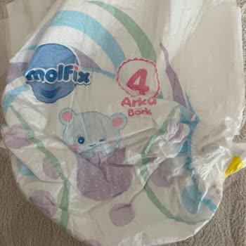 Molfix Maxi 4 Numaralı Bebek Bezinde Boş İç Kısım Hatası