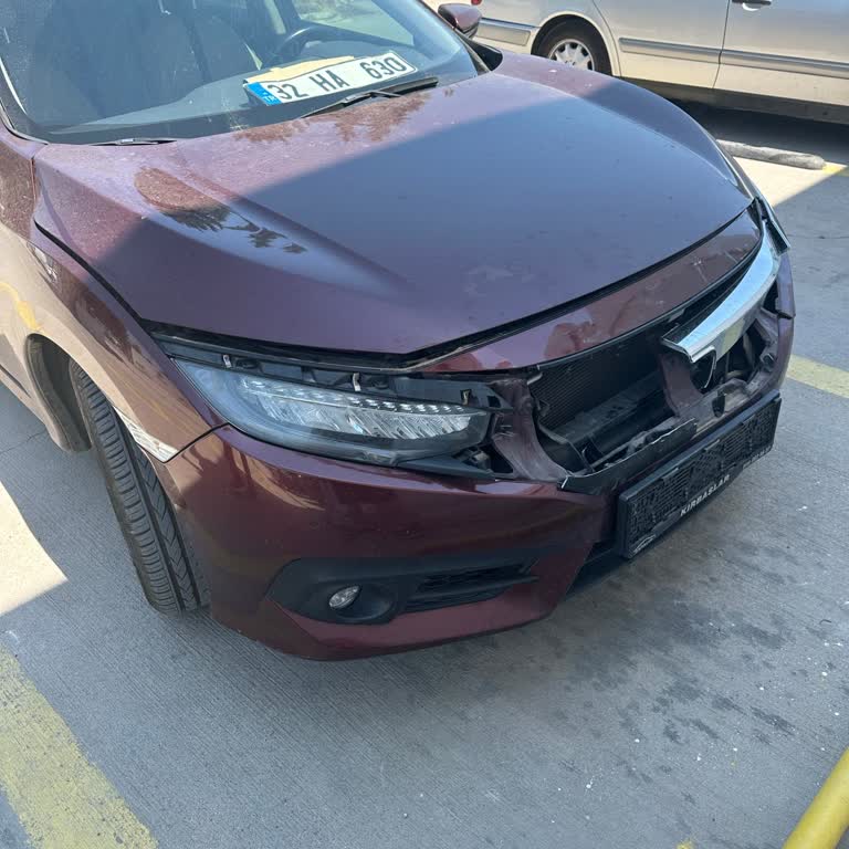22 Gün Süre Parça Tedarik Gecikmesi Ve İkame Araç Sorunu Nedeniyle Honda Civic Onarımında Mağduriyet