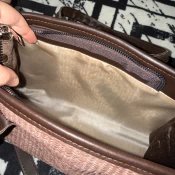 Maison Hasır Baget Çanta İç Astarındaki Lekeler Nedeniyle Değişim Talebi