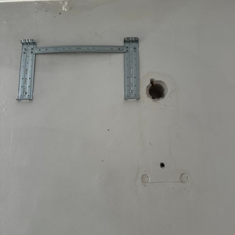 Montaj Randevusu Gelmedi Ve Duvar Boşluğu Bırakıldı
