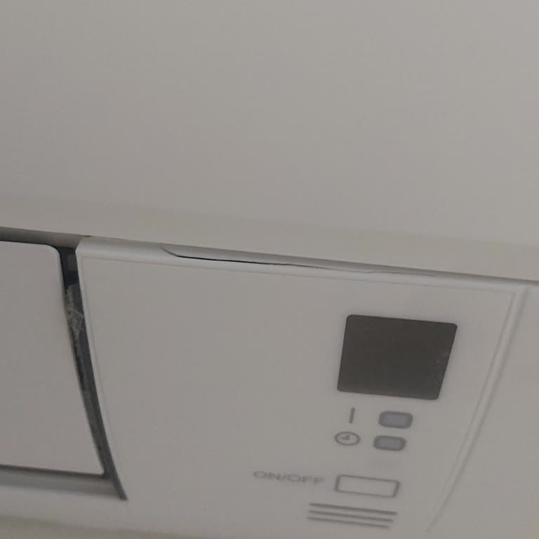 Ayıplı Daikin Klimada Kırık Ve Gürültü, Hepsiburada Ve Servis Çözüm Sunmuyor