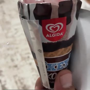 Algida Keyif Kornet Üst Üste İki Paketleme Yapılmış