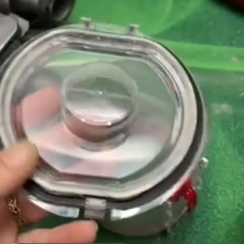 Dyson Süpürge Çöp, Hazne Kapak Sorunu