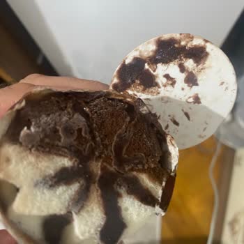 Golf Lungo Dondurmalarda Boş İç, Kötü Koku Ve Eksik Çikolata Kaplaması, 150 TL'lik Mağduriyet