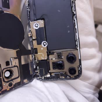 Yan Sanayi Parçalı İphone'da Sertifika Çelişkisi Ve Ücret İadesi Talebi