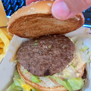 Double Big Mac Siparişi Hatalı Gönderildi, Sadece Fiyat Farkı İadesi Yetersiz
