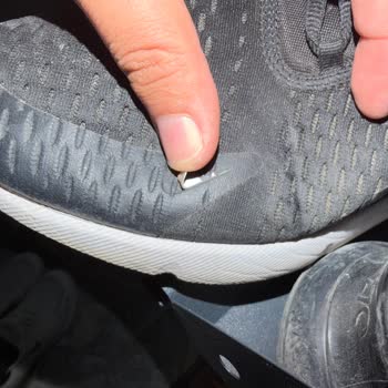 Sneaks Up Mağazasından Aldığım Nike Air 270 Ayakkabısının Kalitesizliği Ve Onarım Sorunu