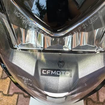 Motosiklet Farında Su Girişi Ve Garanti Kapsamında Yeni Far Değişimi İsteği