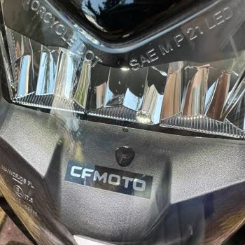 Motosiklet Farında Su Girişi Ve Garanti Kapsamında Yeni Far Değişimi İsteği