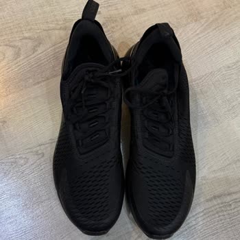 Nike Spor Ayakkabısının İlk Ayında Air Tabanı Patladı, Değişim Ve İade İsteği