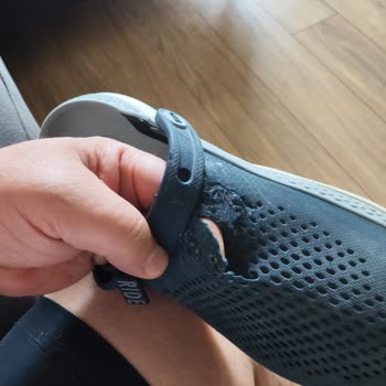 Crocs Terlik Sorunu
