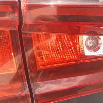 Yeni Cupra Leon Stop Ve Arka Lambalarında Üretim Kaynaklı Çatlak Sorunu