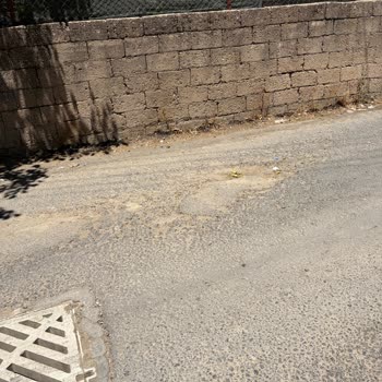 Ergani’de Altyapı Çalışması Sonrası Yollar Çökmeye Devam Ediyor, Temizlik Yok!