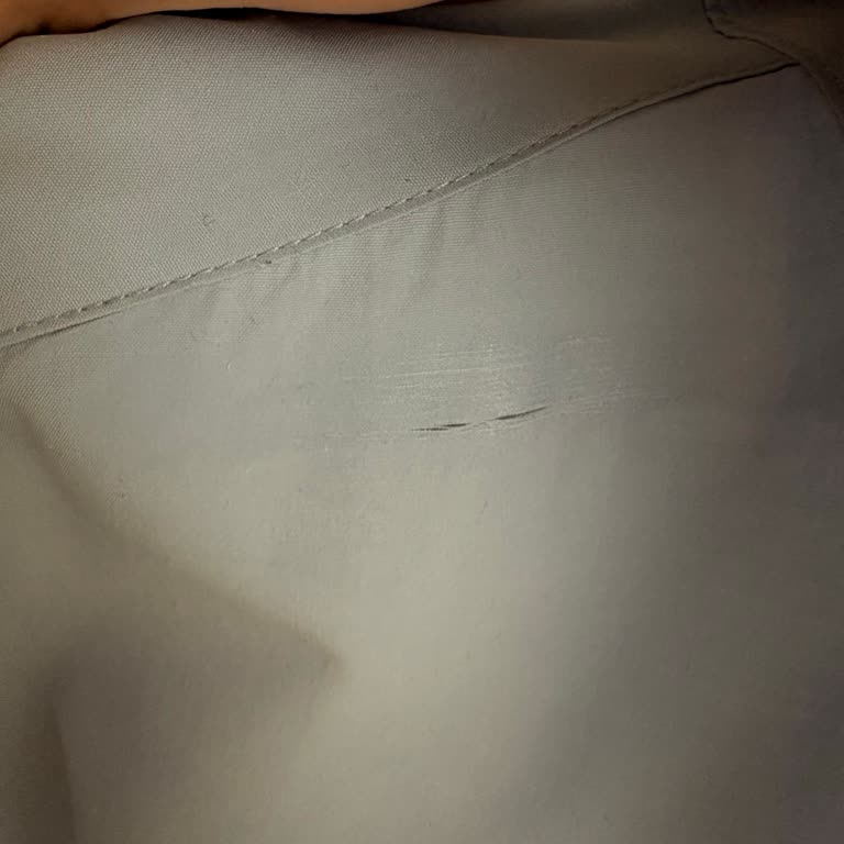 Sigortalı Ütüde Su Sızıntısı Ve Kıyafet Yakması, Değişim Talebi