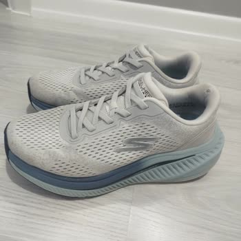Sadece On Beş Kez Kullanılan Skechers Ayakkabıda İç Bilek Delinmesi Ve Para İadesi Talebi
