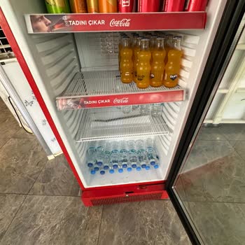 Coca-Cola Batman Ekibi Tarafından Müşteriye Uygulanan Baskı Ve Saygısız Davranış
