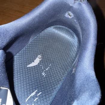 Skechers Ayakkabısındaki İç Astar Yırtılması Ve Mağaza İlgisizliği