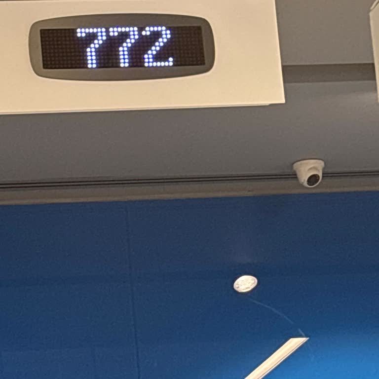 Yapı Kredi Etlik Şubesinde Sıra Sistemi İhlali