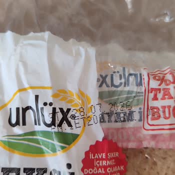 UnluX Tam Buğday Ekmeğinde Lezzetsizlik Ve Şüpheli Koruyucular