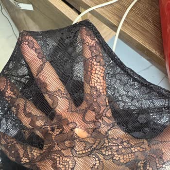 Butik'ten Gelen Dantelli Tulumda Yırtık Ve Aşınma: İade Talebi Kabul Edilmedi