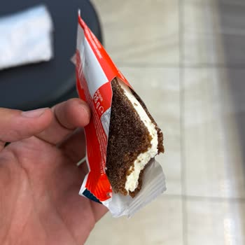 Son Kullanma Tarihi Geçmiş Kinder Süt Dilimi Satışı