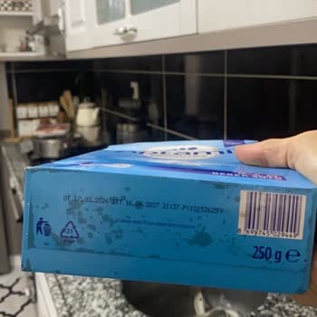 A101'den Aldığım Aptamil Mamada Küflü Parça Ve Bebekte İshal