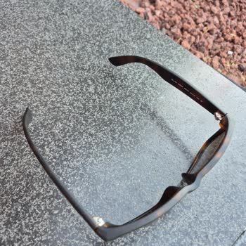 Garanti Kapsamındaki Rayban Gözlüğümde Çerçeve Renk Solması Ve Yamukluk İçin Ret