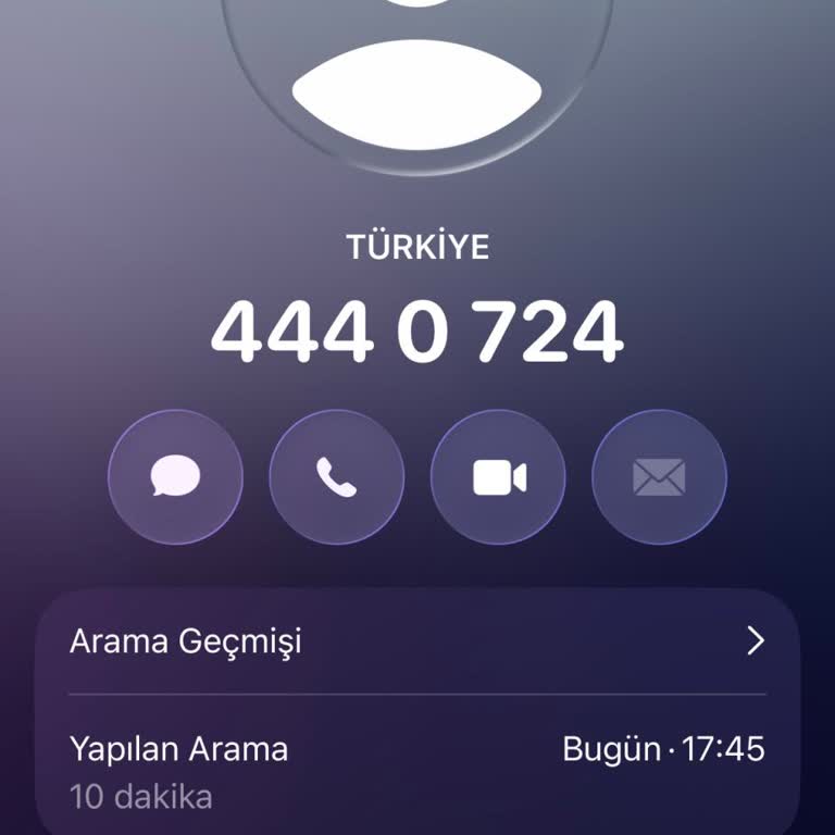 Mobil Bankacılık Erişimi İçin Şubeye Gidemeyen Askeri Personelin Telefonu Kapatan Müşteri Temsilcisi