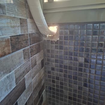 Daikin Installation Workmanship Issues Require Immediate Correction
