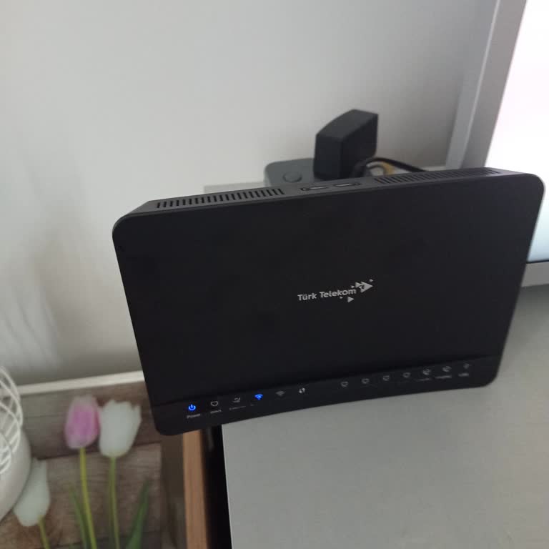 Yalın 50 Mbps Fiber İnternet Kesintisi Ve Modemde Kırmızı Işık Mağduriyeti