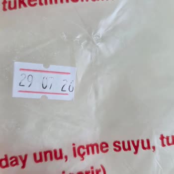 Ata Orman Çiftliği Uncalı Şubesinde Küflü Yufka Satışı Sağlık Tehlikesi