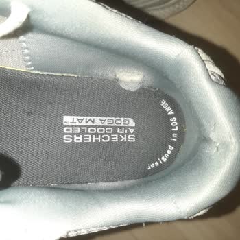 Skechers Ayakkabısında Topuk İç Astarı Yırtılması Ve Mağaza Red Kararı