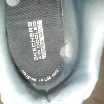 Skechers Ayakkabısında Topuk İç Astarı Yırtılması Ve Mağaza Red Kararı