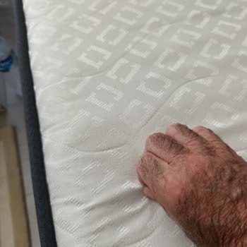 Yataş Bayisinde Çökme Yapan Yaylar, Fatura Bulunamaması Ve Hakaret İçeren Tutum