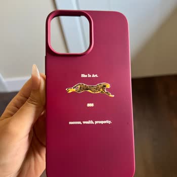 İlan Edilen Renk Ve Desenle Gelen Telefon Kılıfı Arasındaki Fark; Satıcı Yanıt Vermiyor