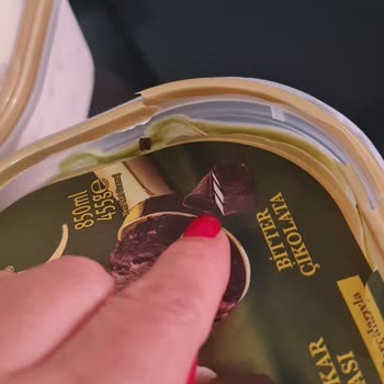 Kırık Paketteki Dondurma İçin İade Ve Değişim Talebi