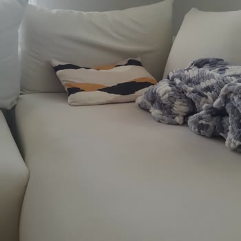 Enza Home'dan Alınan Koltuk Takımının Üretim Hatası Ve Cevapsız İlgisizlik